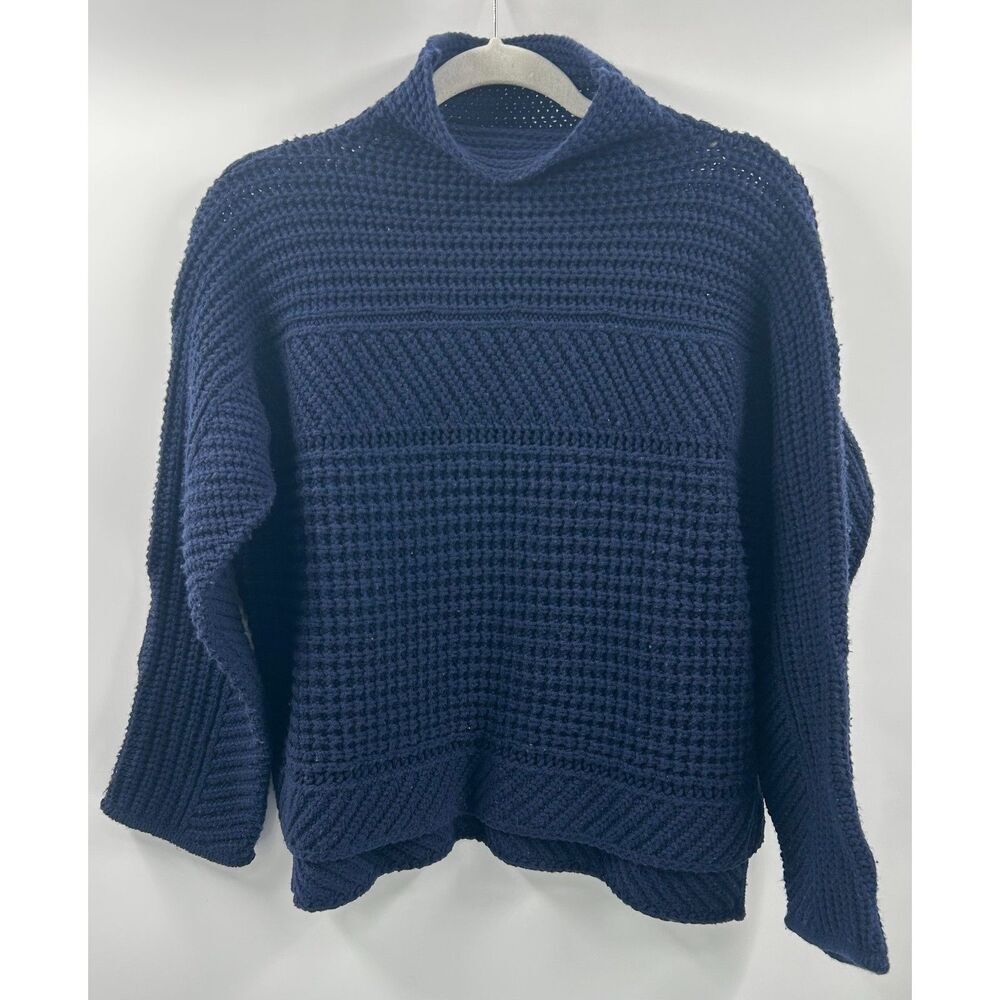 Margaret O'Leary Shirttail Knit Crewneck Cashmere Wool Blend Sweater